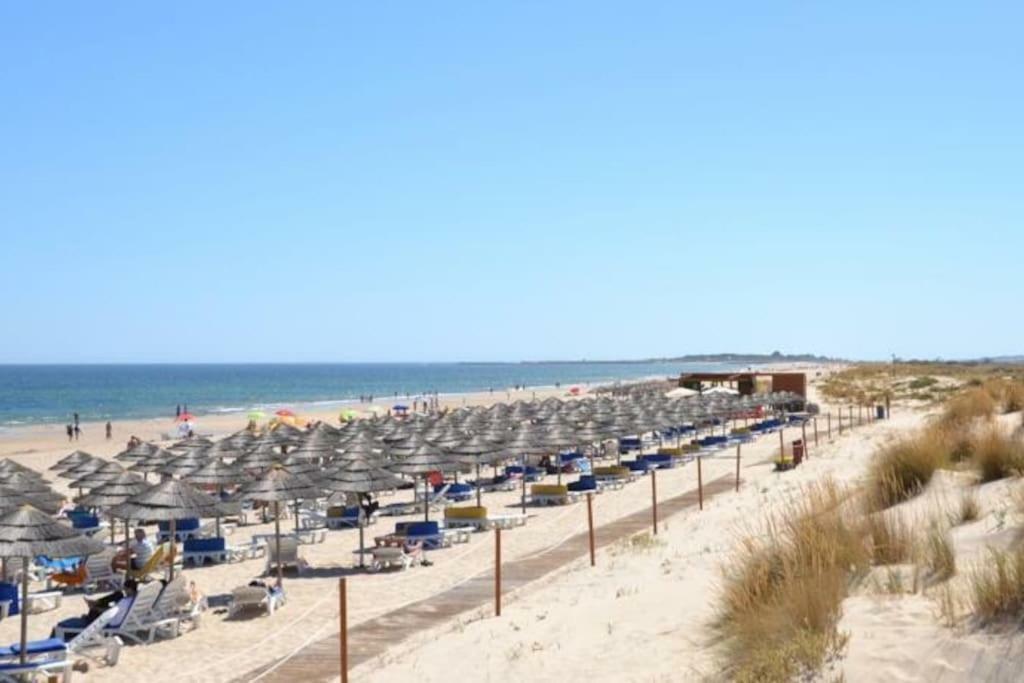 Home4U - Cosy Apartment With Fantastic Terrace Cabanas De Tavira Ngoại thất bức ảnh